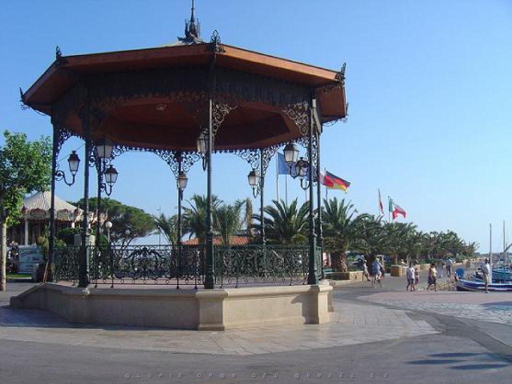 183 D22 SANARY SUR MER 2_000046.jpg